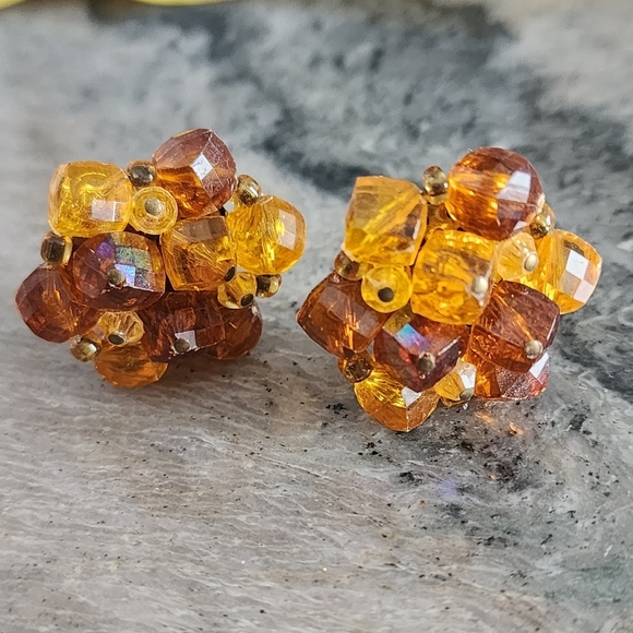Vintage West Germany Amber & Citrine Cluster Beaded Clip-On Earrings - Picture 1 of 4